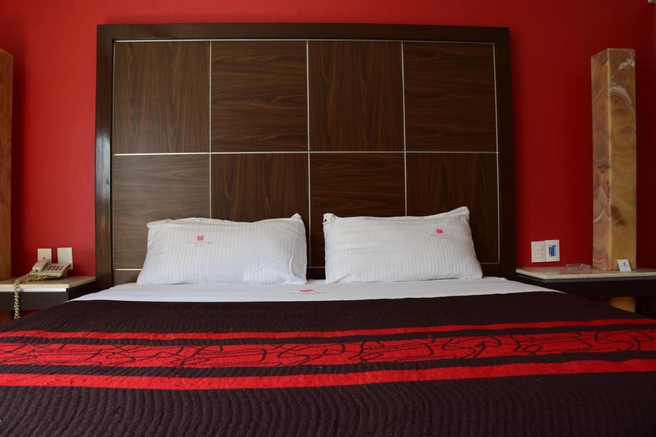 Plutarco Suites Meksika Dış mekan fotoğraf