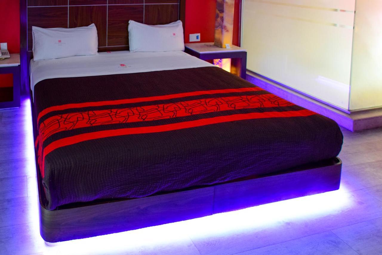 Plutarco Suites Meksika Dış mekan fotoğraf